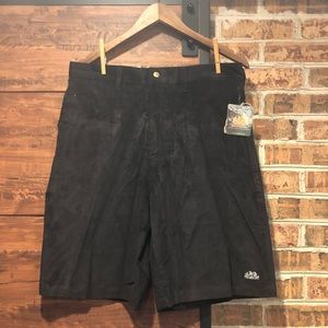 NWT Sundex corduroy black shorts size 30 (1163-#31)